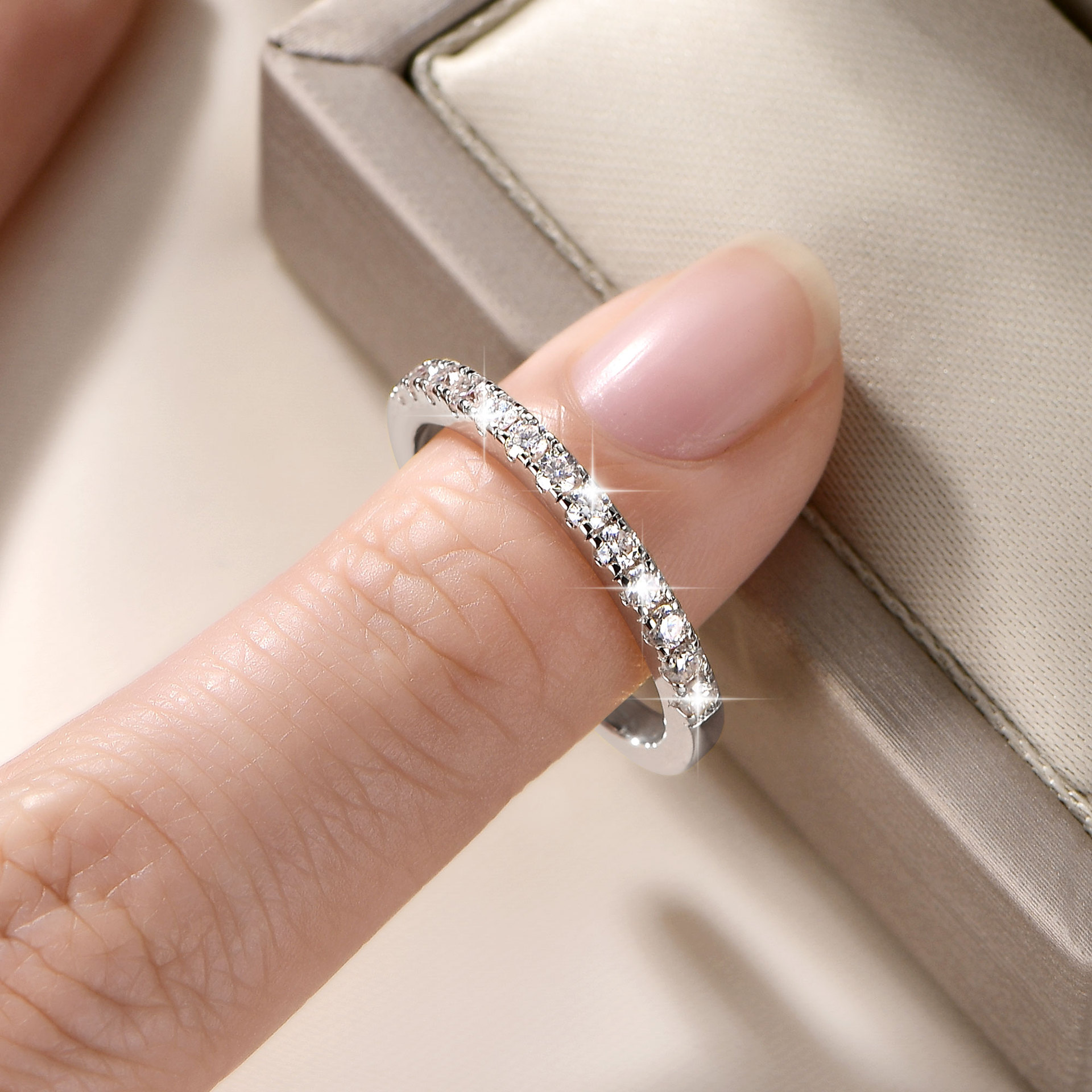 14k Gold-plated Stackable Moissanite Row Ring